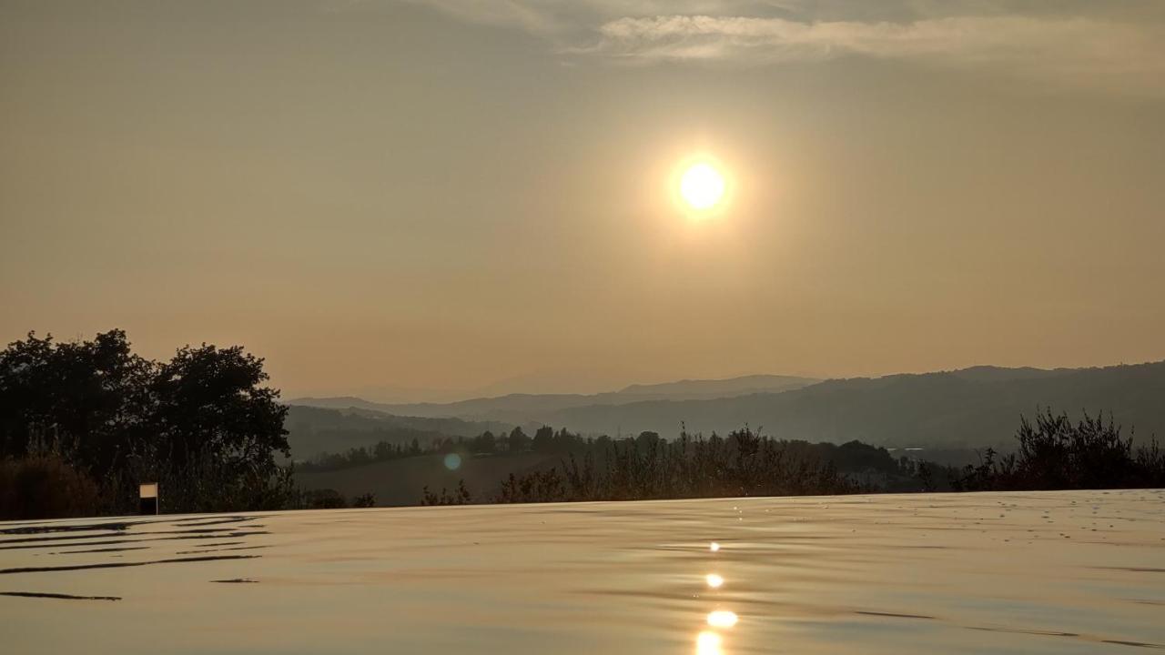 La Maggiolina Country House Montelabbate Eksteriør bilde